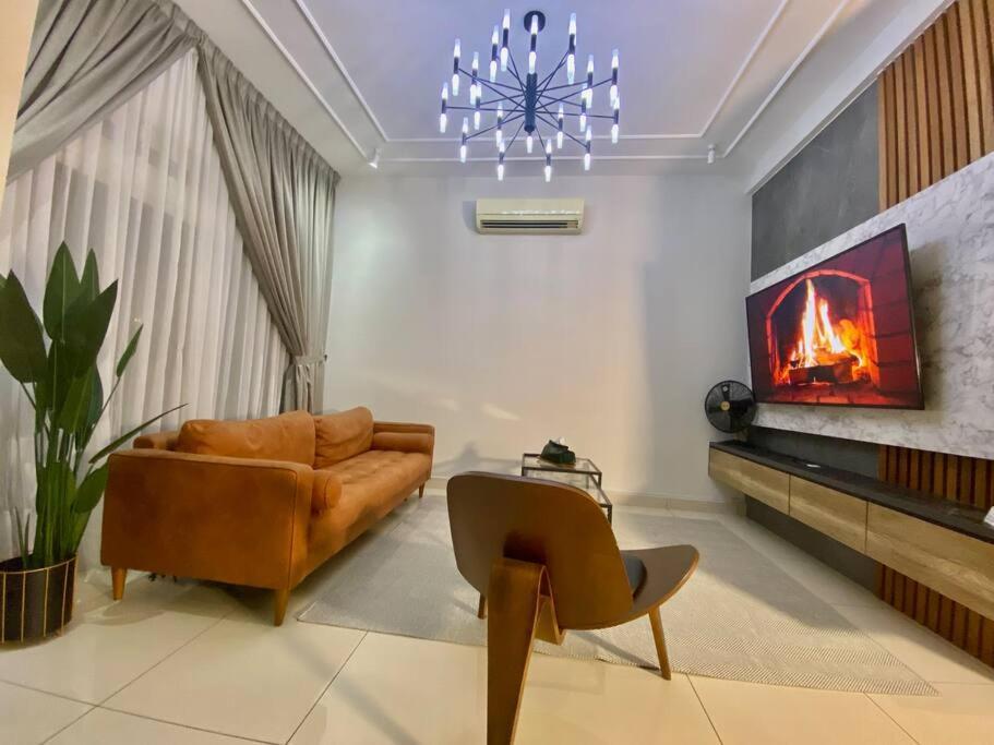 Luxury 2-Storey Terrace House Near Ioi City Mall Putrajaya Exterior photo
